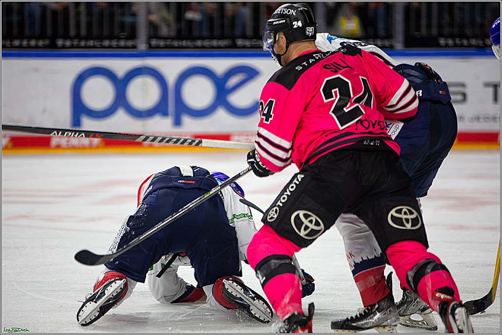 PENNY DEL; Koelner Haie- Eisbaeren Berlin; Koeln, 16.10.2022